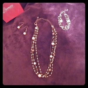 Premier Designs Necklace, Bracelet & Earring Set